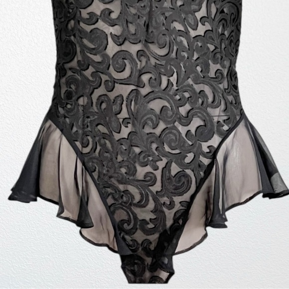 Vintage  Ethereal Designer Sample Ruffle Bottom Teddy Bodysuit Blk Burnout SZ S - Picture 2 of 9
